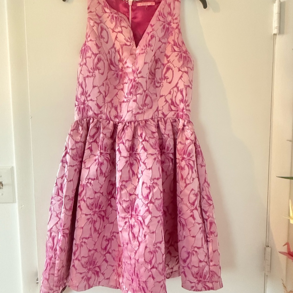 Minuet Petite Pink Floral Midi Dress